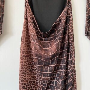 Printed backless mesh dress.